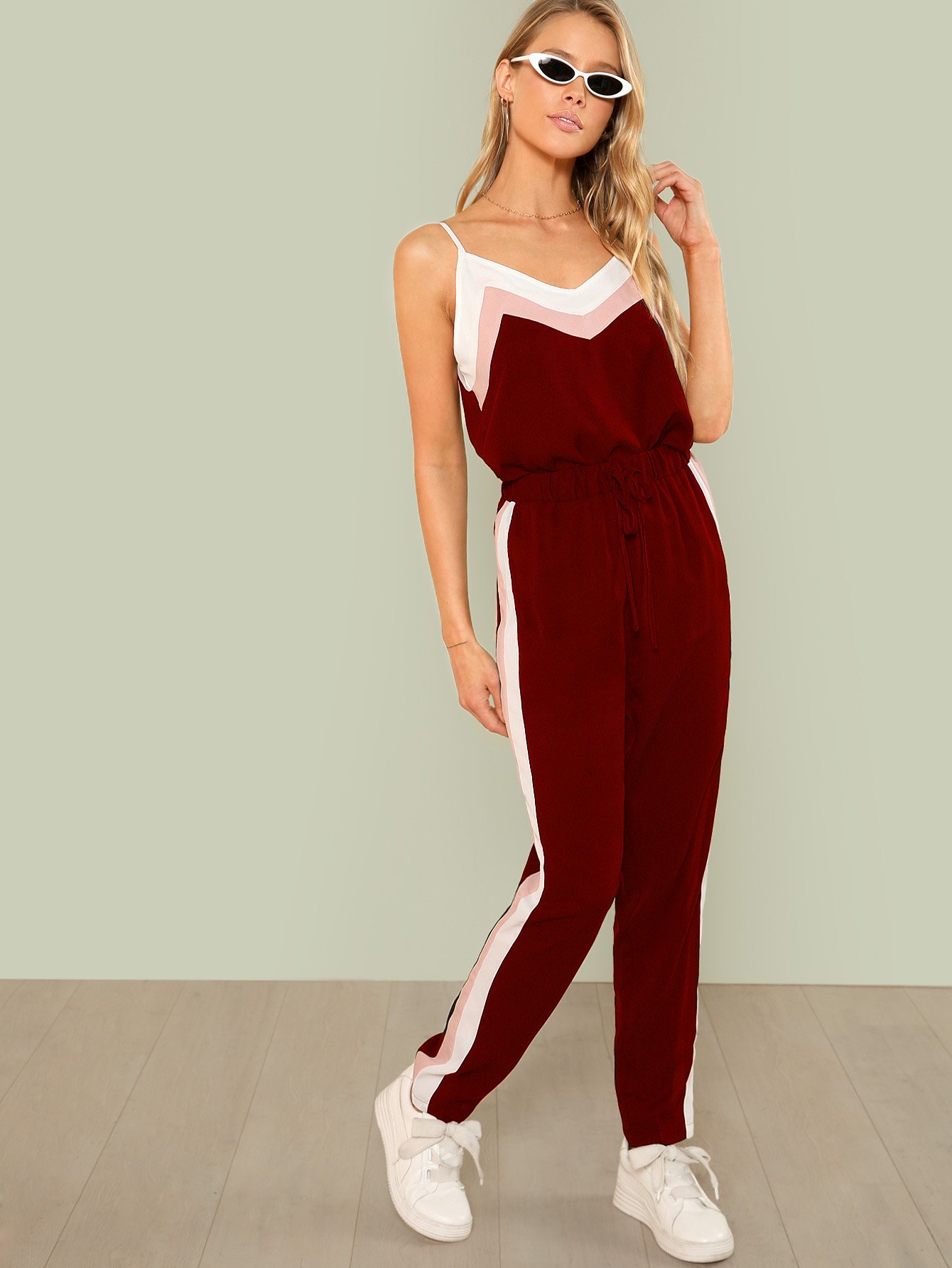 все цены на Cut and Sew Cami Top & Pants Set онлайн