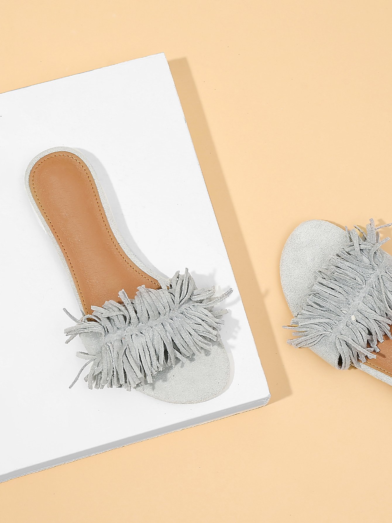 Открытый палец Серый Тапочки