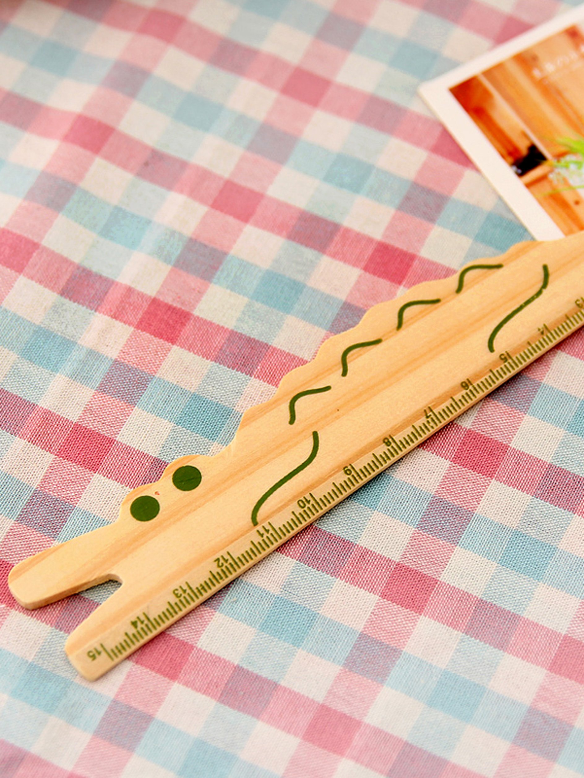 все цены на Crocodile Shaped Ruler онлайн