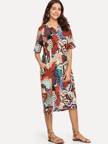 Graphic Print Hidden Pocket Dress