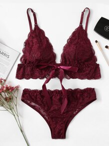Scalloped Trim Floral Lace Lingerie Set