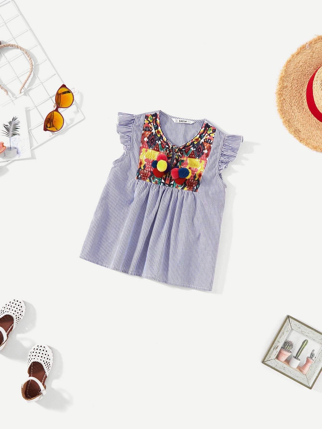 Девушки Ruffle Armhole Pom Front Striped Top