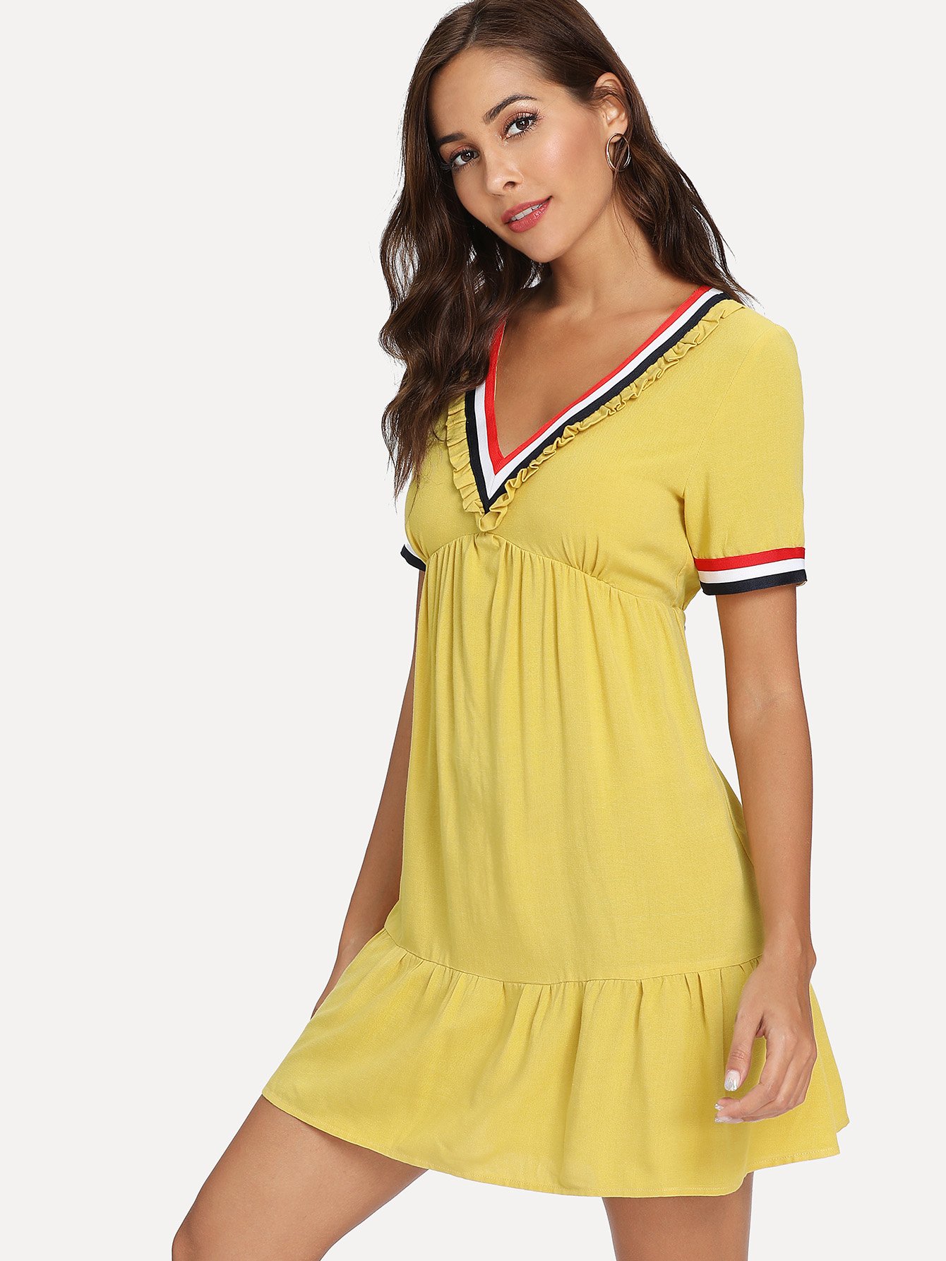 Контрастная лента Frill Trim Ruffle Hem Dress