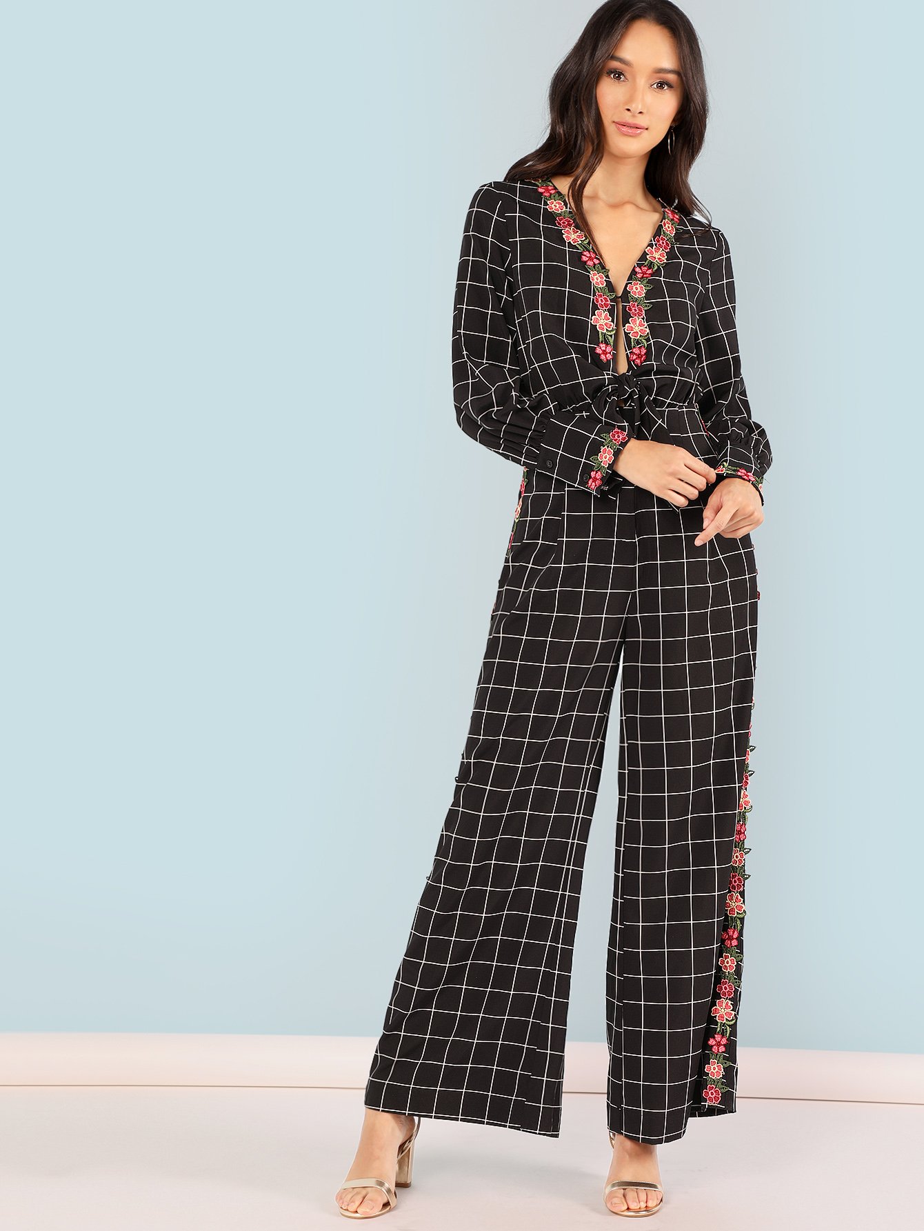 Широкий комбинезон с сеткой для ног