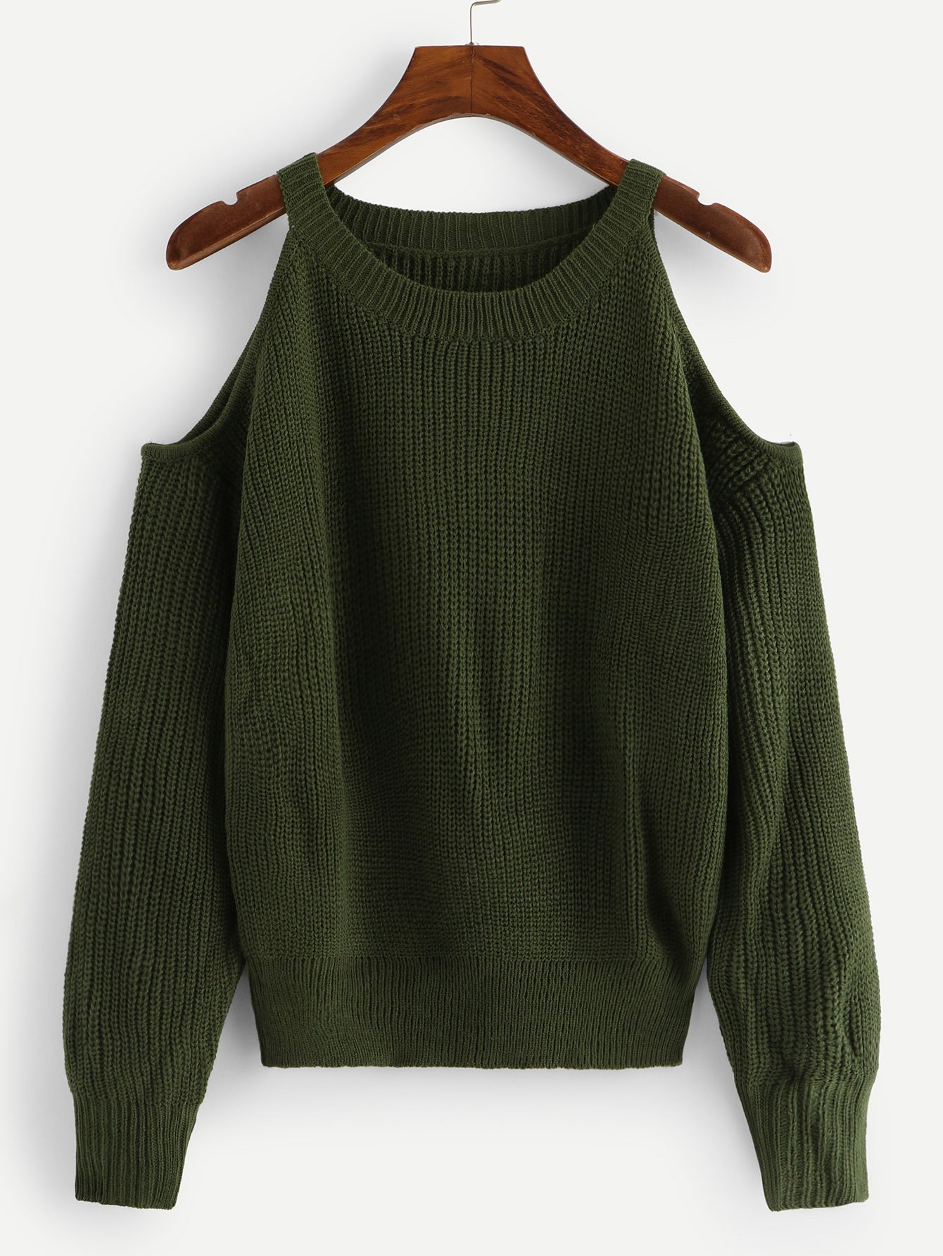 Однотонный свитер с открытыми плечами