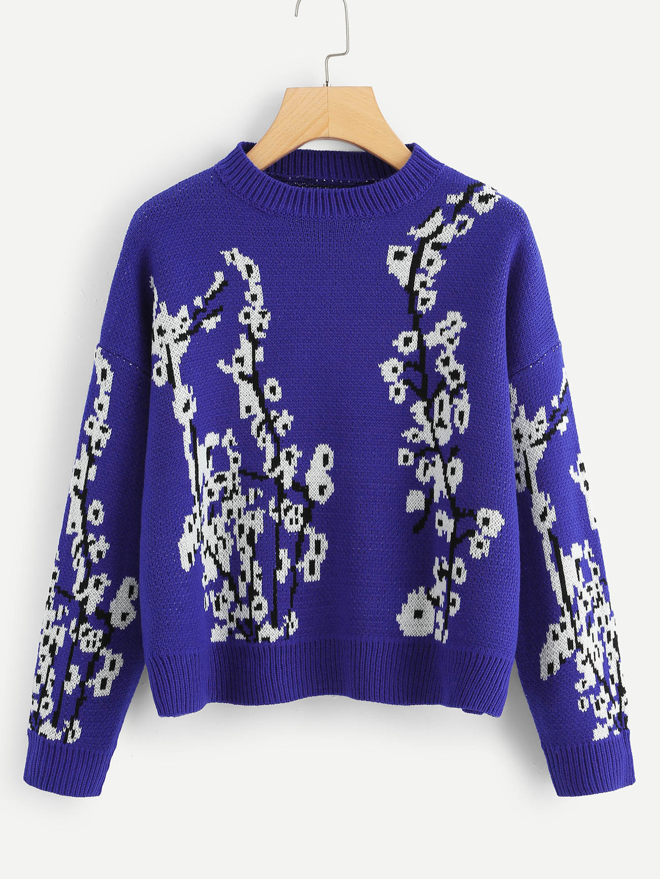 Цветочный свитер с падениями плеча