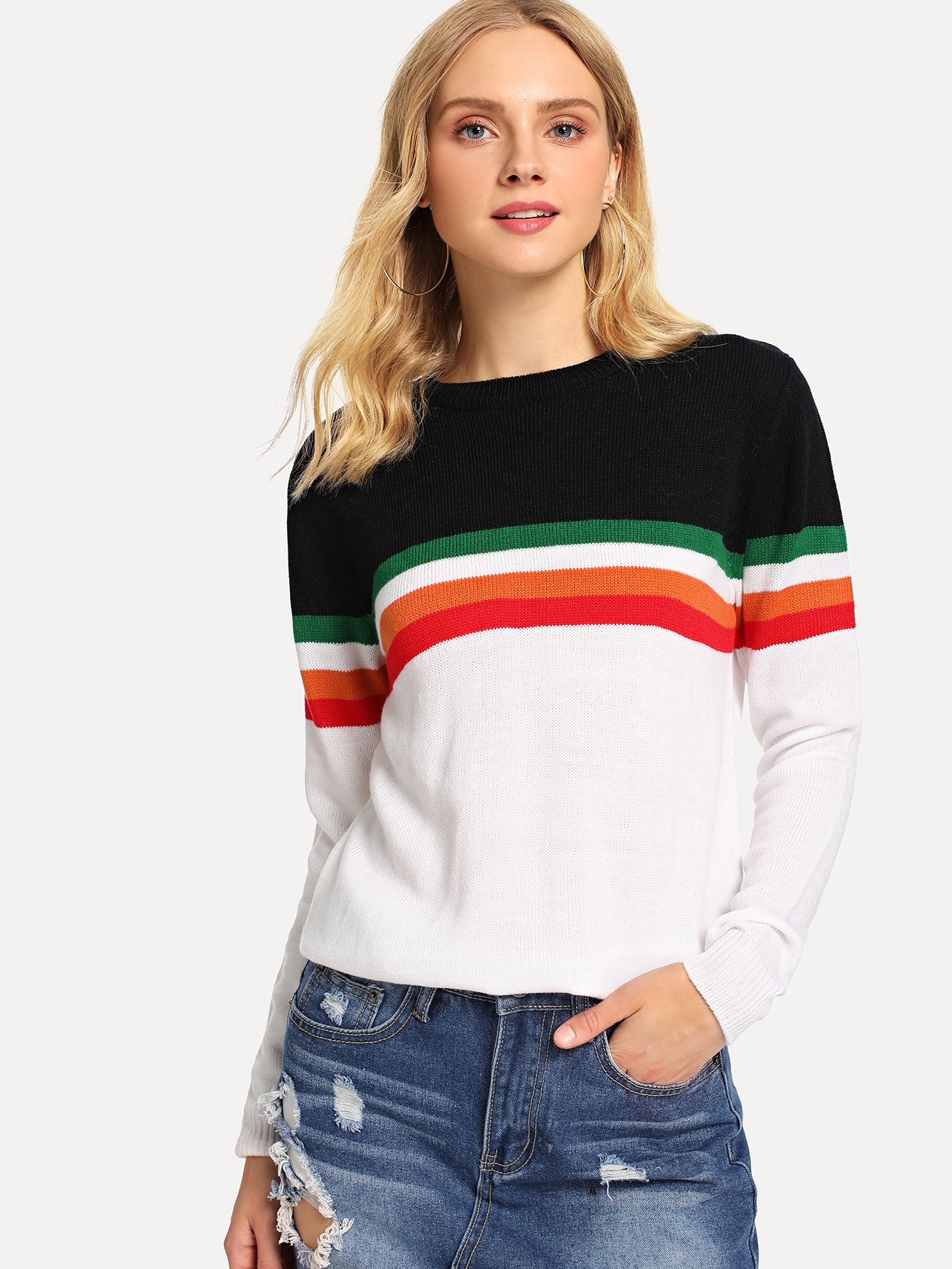 Полосатый контрастный свитер