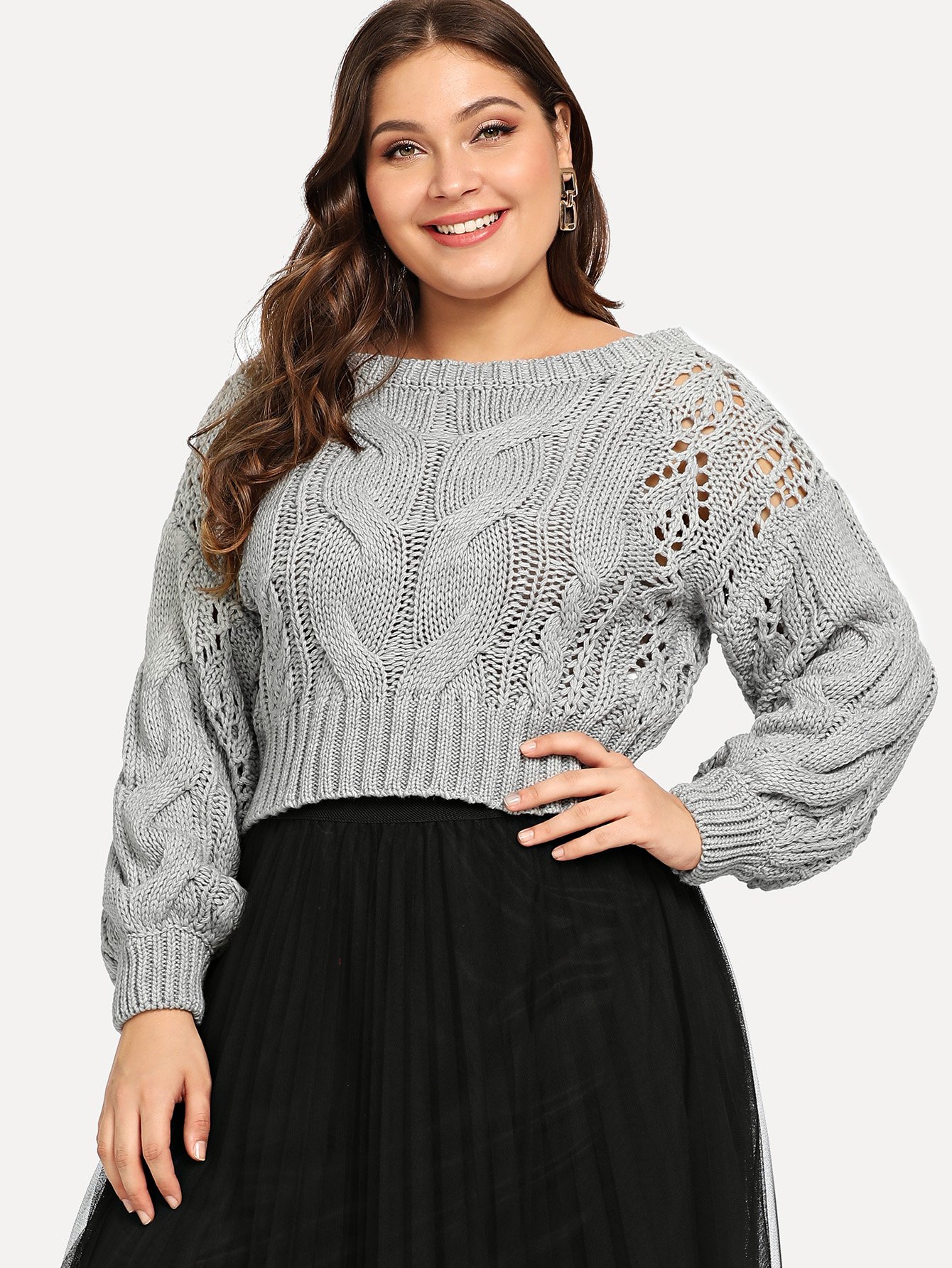 Плюс размеры трикотажный свитер с отверстием