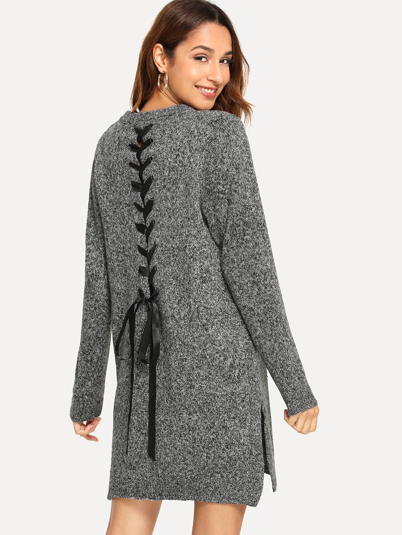 Разделение свитер на шнуровке