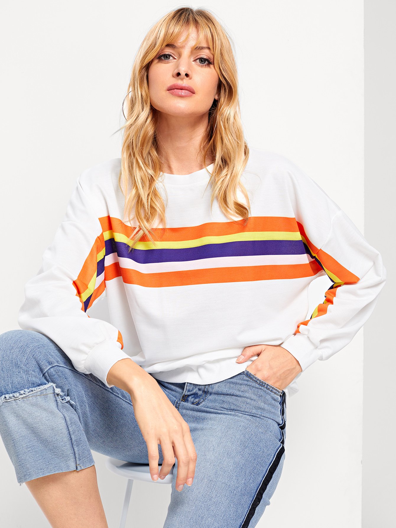 цена Colorful Striped Sweatshirt