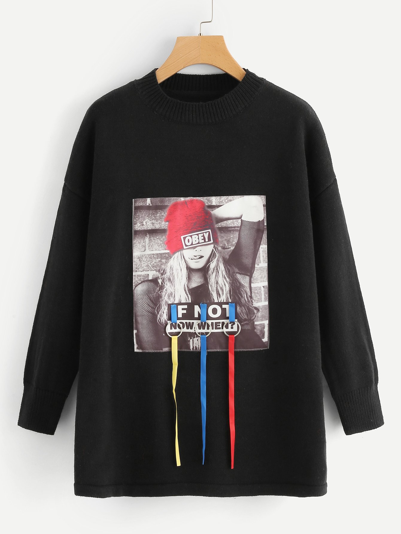 Детали кольца свитер с рисунком принтом