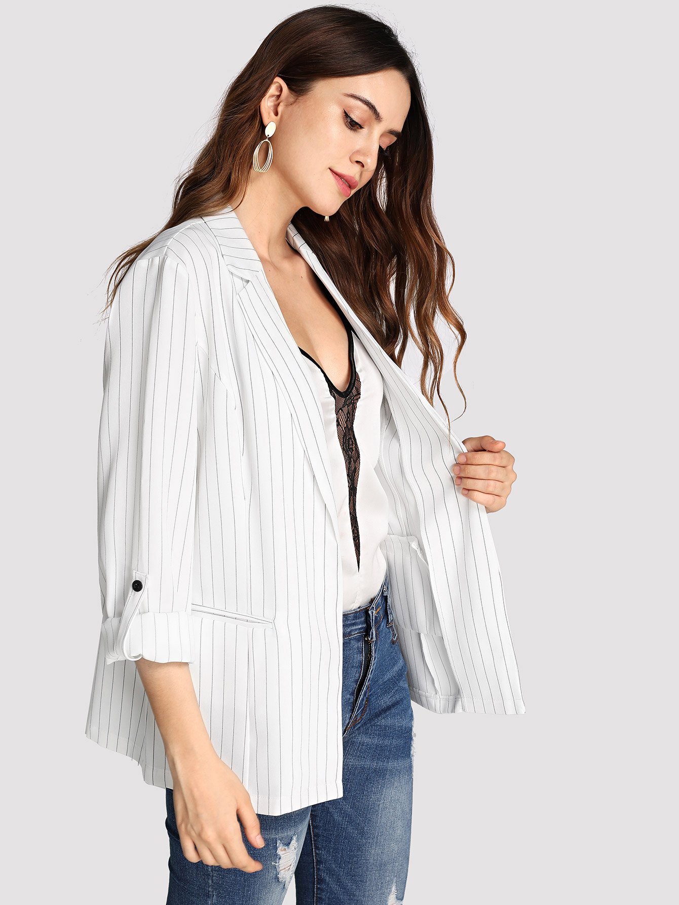 Полосатый жакет с рольными рукавами