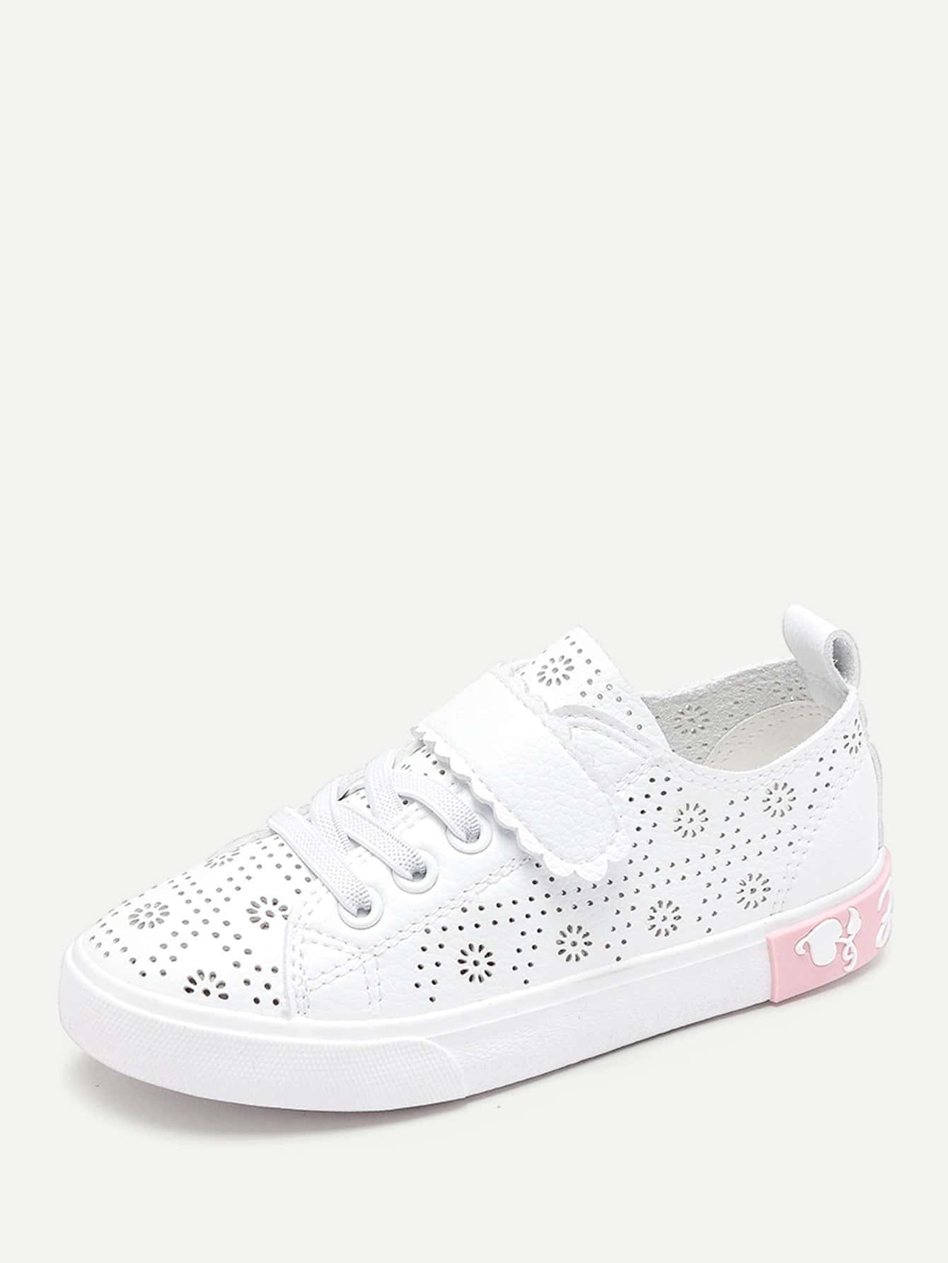 Girls Hollow Out Flats