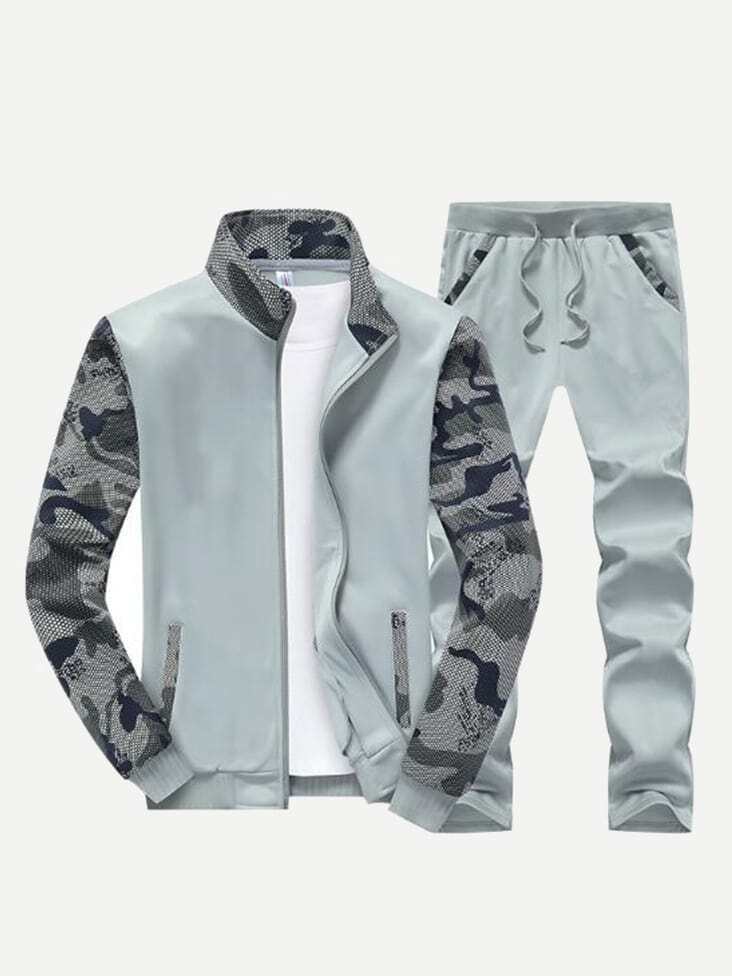 Men Cut And Sew Camouflage Jacket & Pants 2pcs