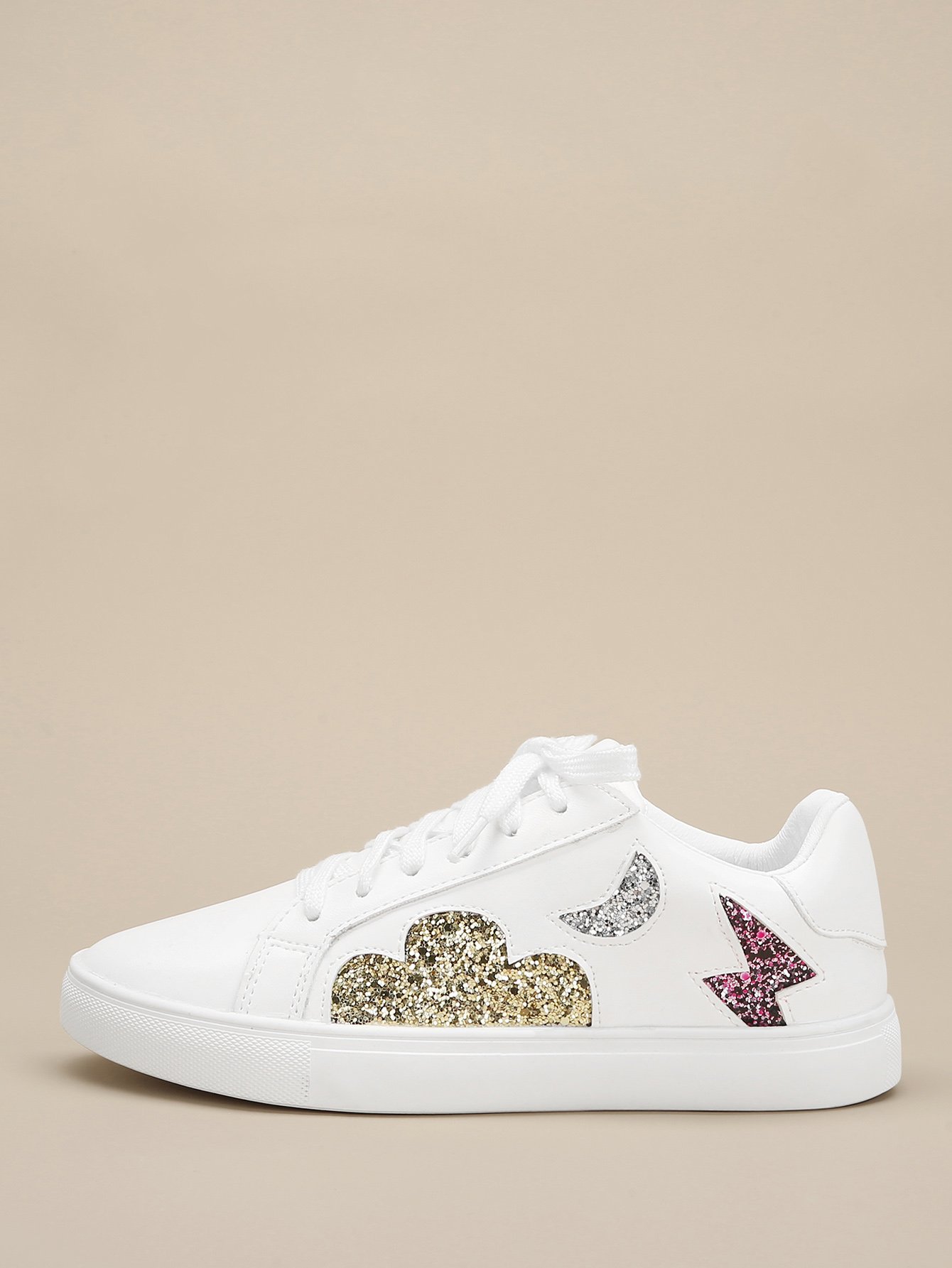 спортмвная обувь с блестящим рисуноком