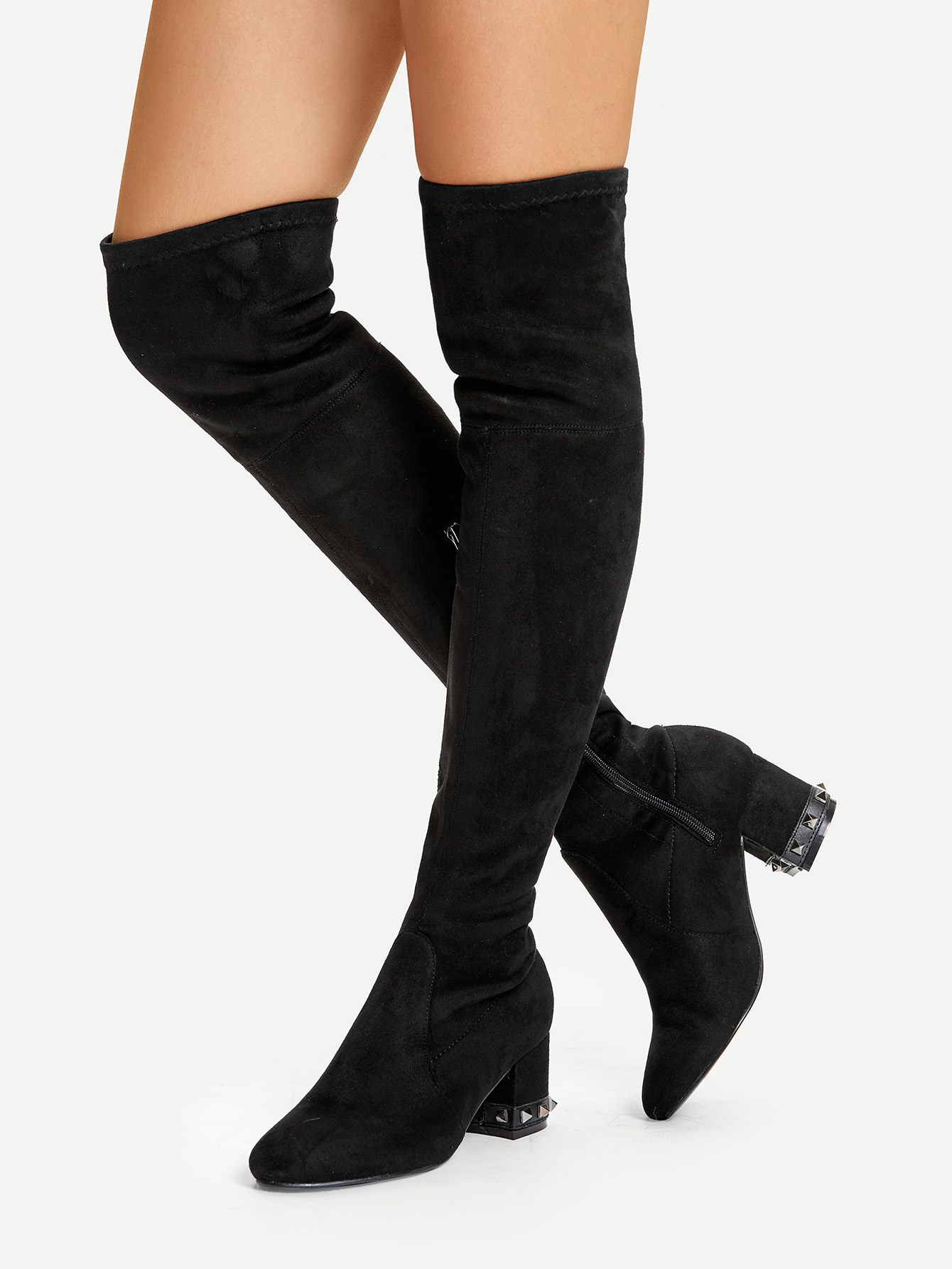 барашековая плоская обувь с шипованными