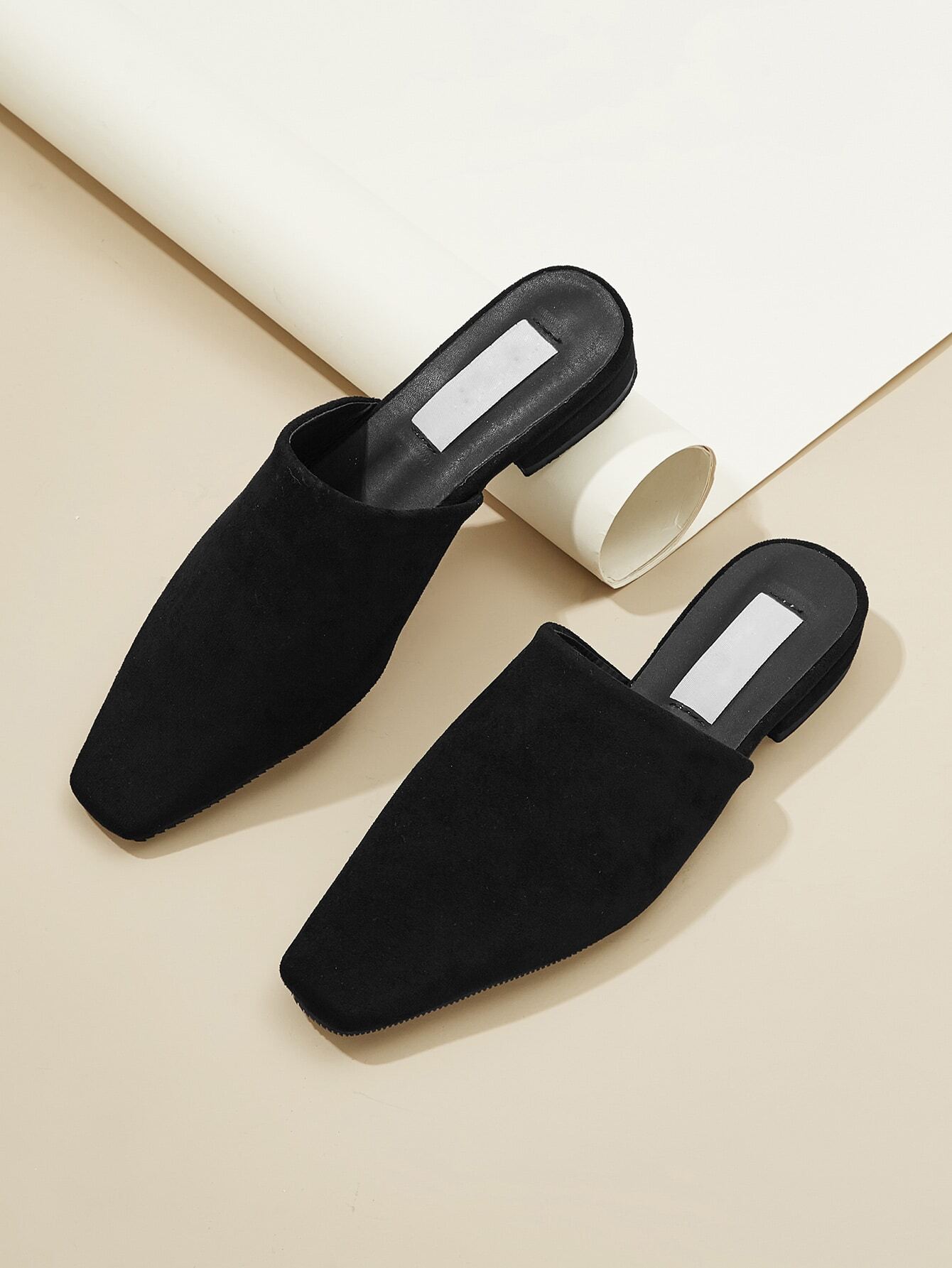 Однотонная обувь без каблука