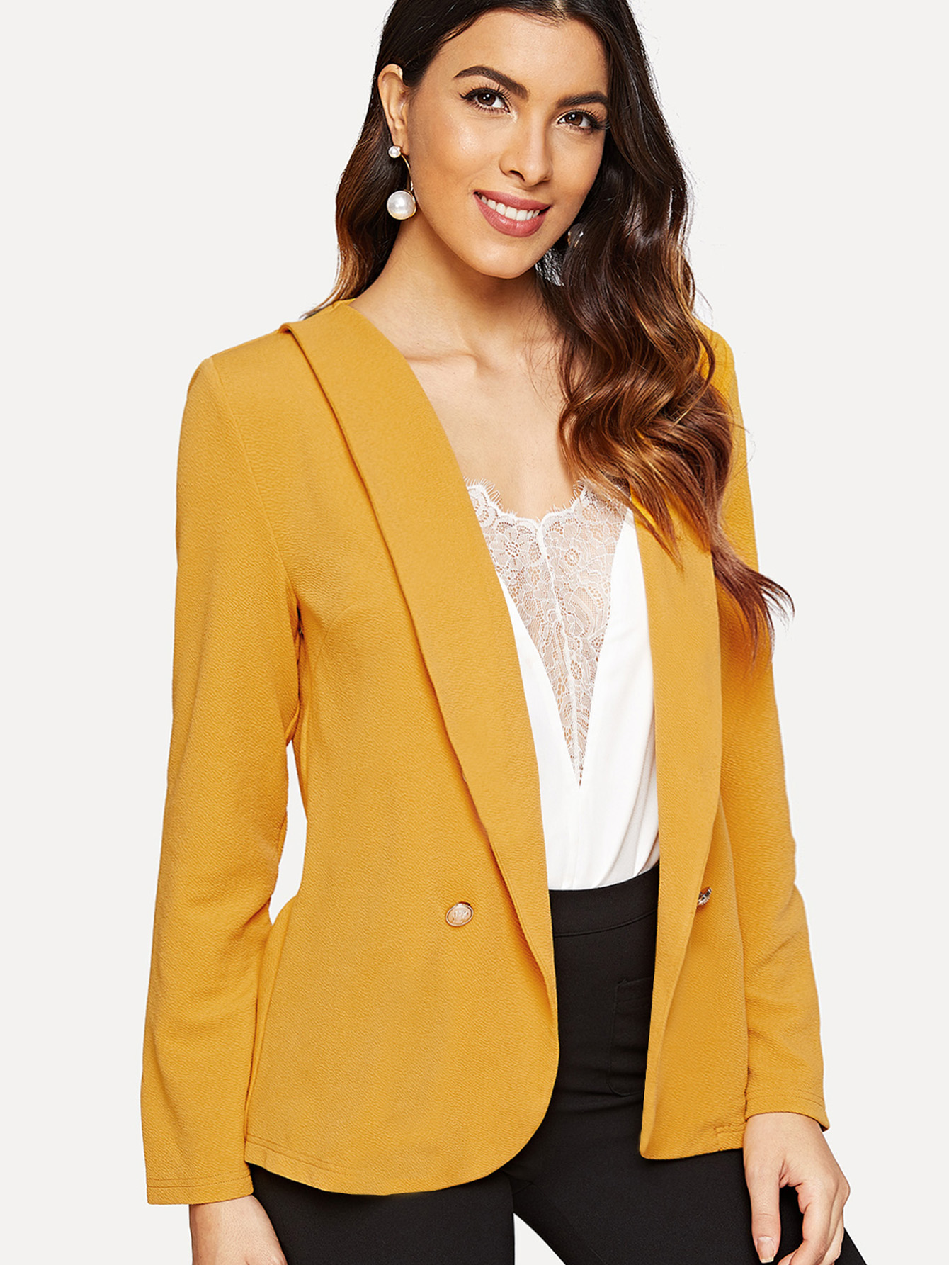 Жакет с воротником до плеч и складкой