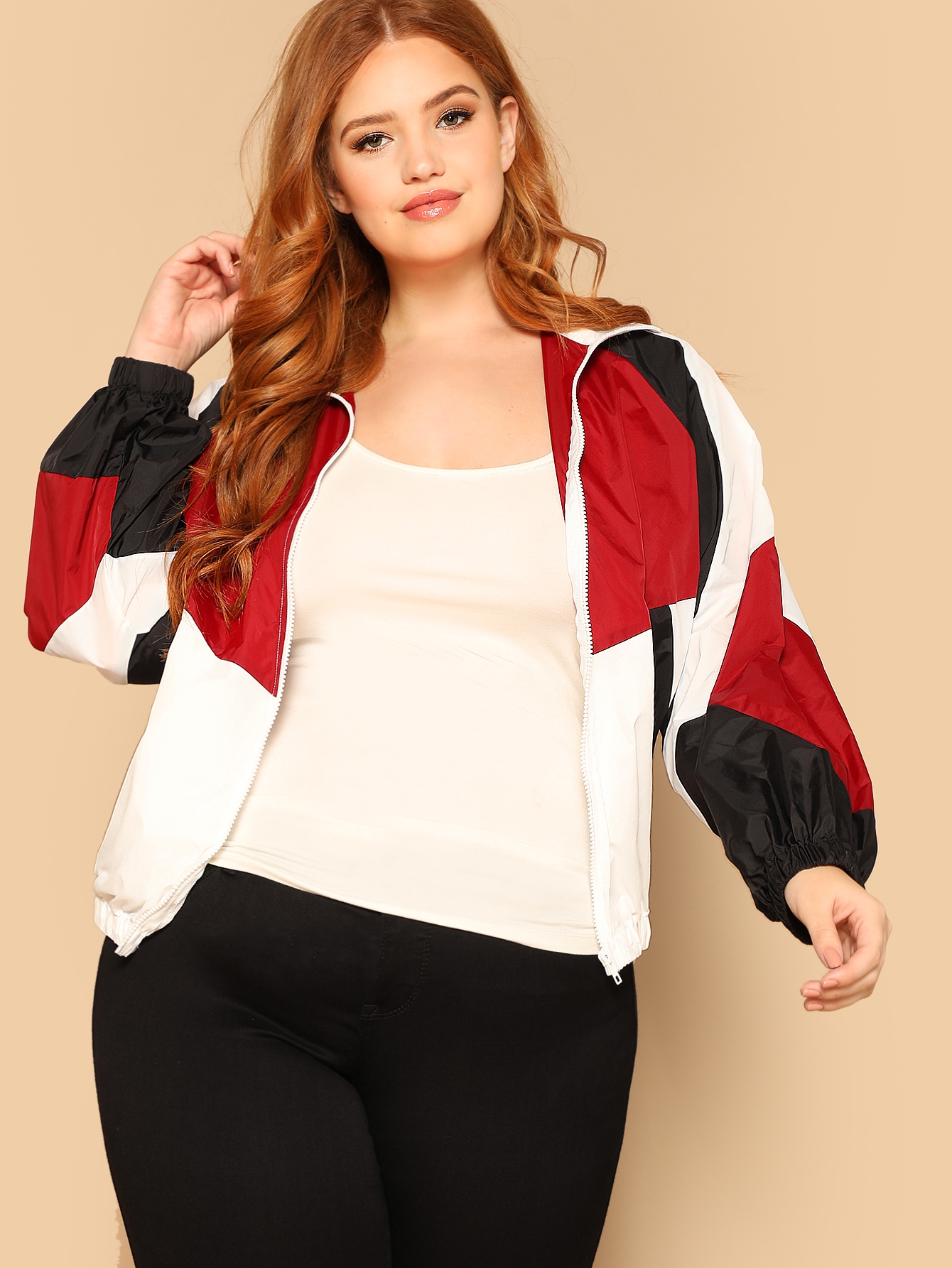 Контрастная жакет на молнии размера плюс