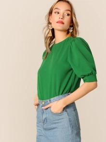 Mulvari Puff Sleeve Keyhole Back Top