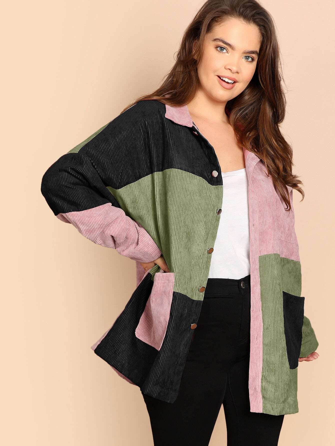 Размер плюс вельветовый жакет с карманами