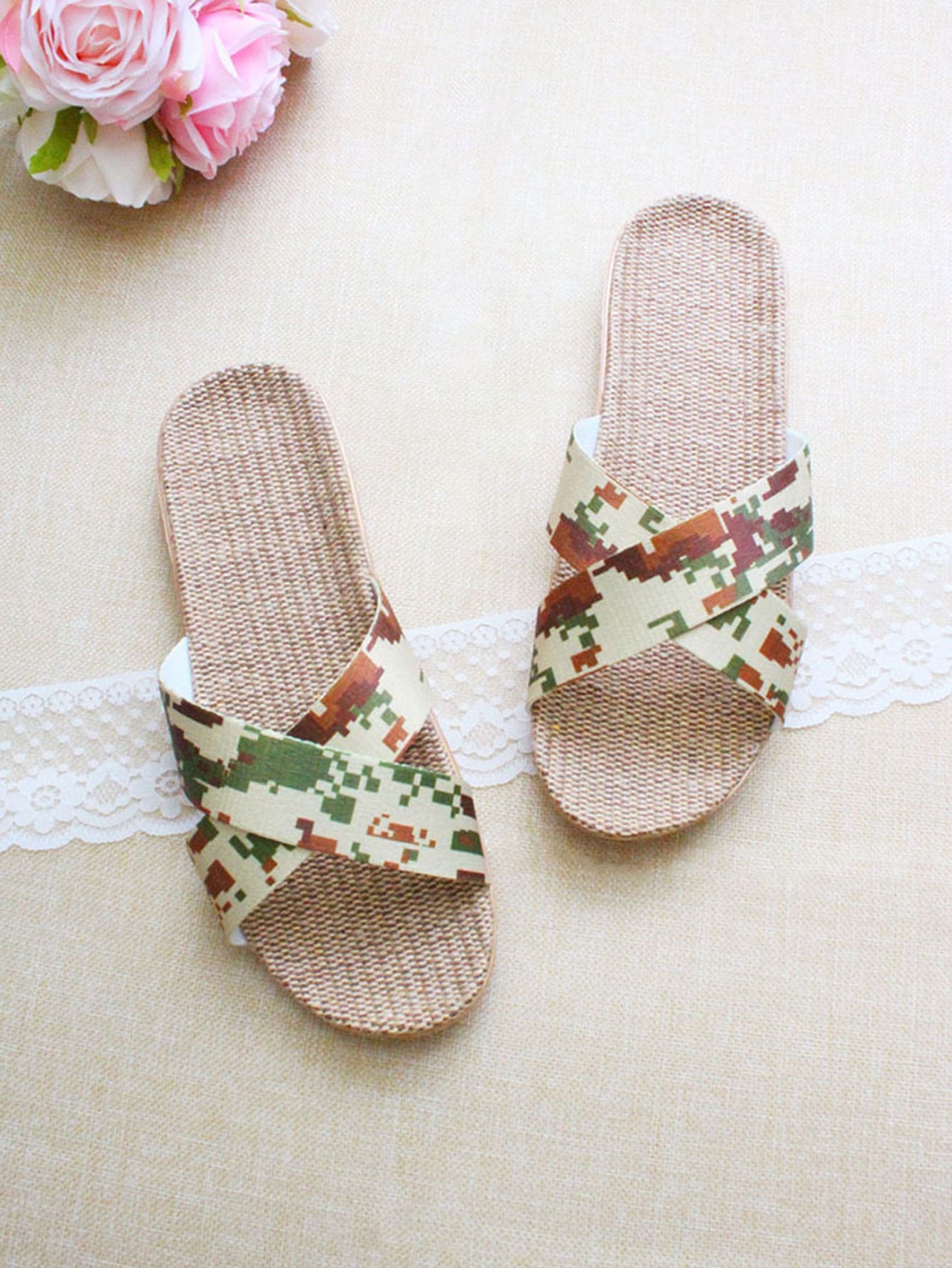 Мужские камуфляжные тапочки