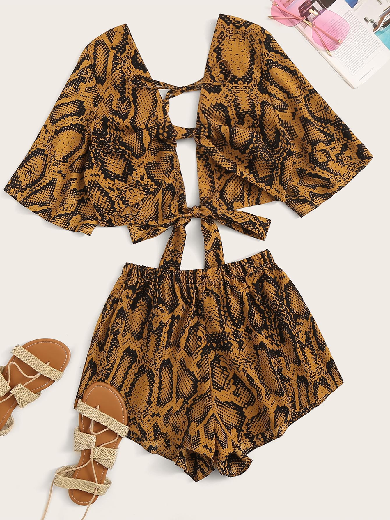 Шорты SheIn