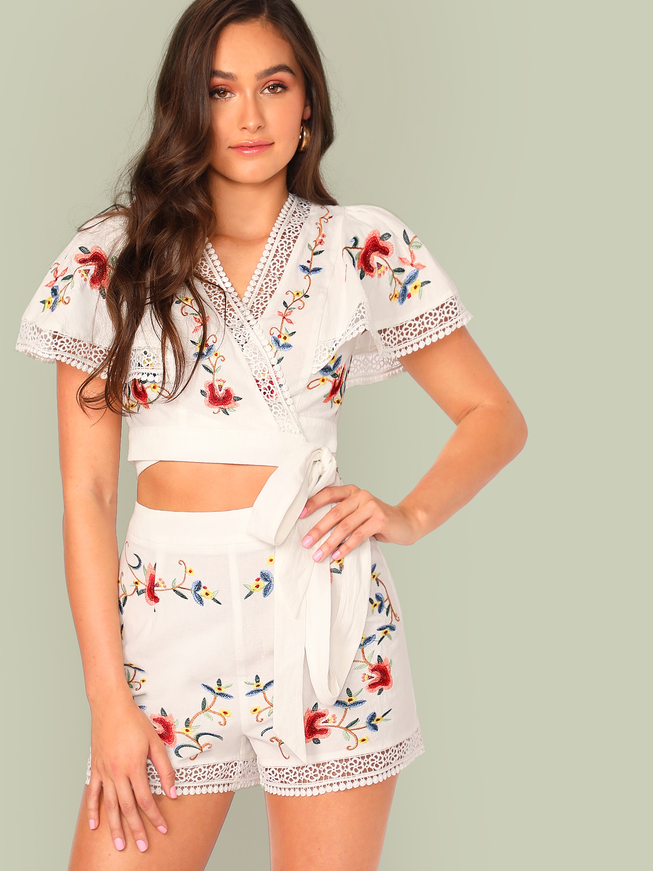 Шорты SheIn