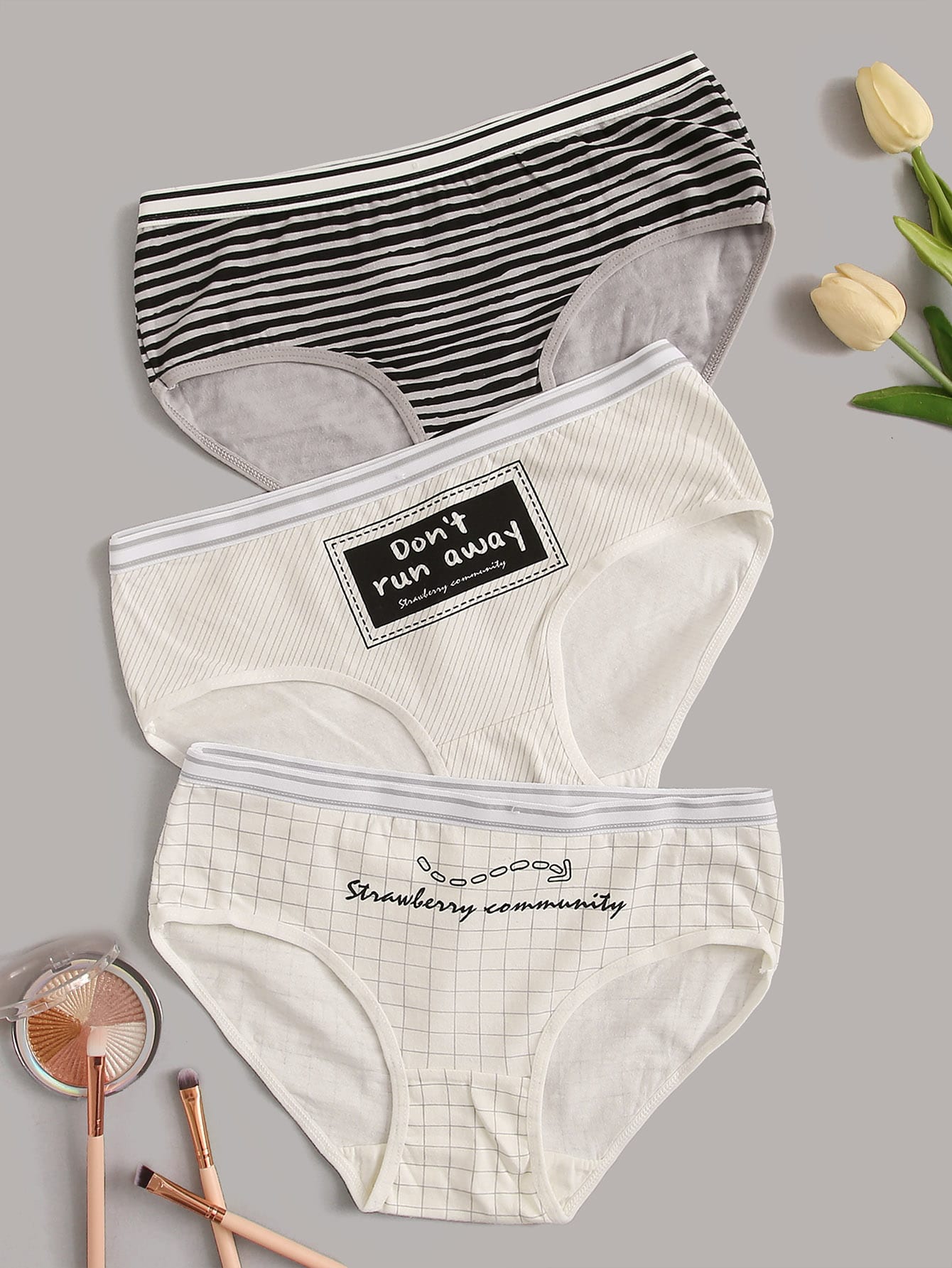 3pack Letter Graphic Striped Panty Set