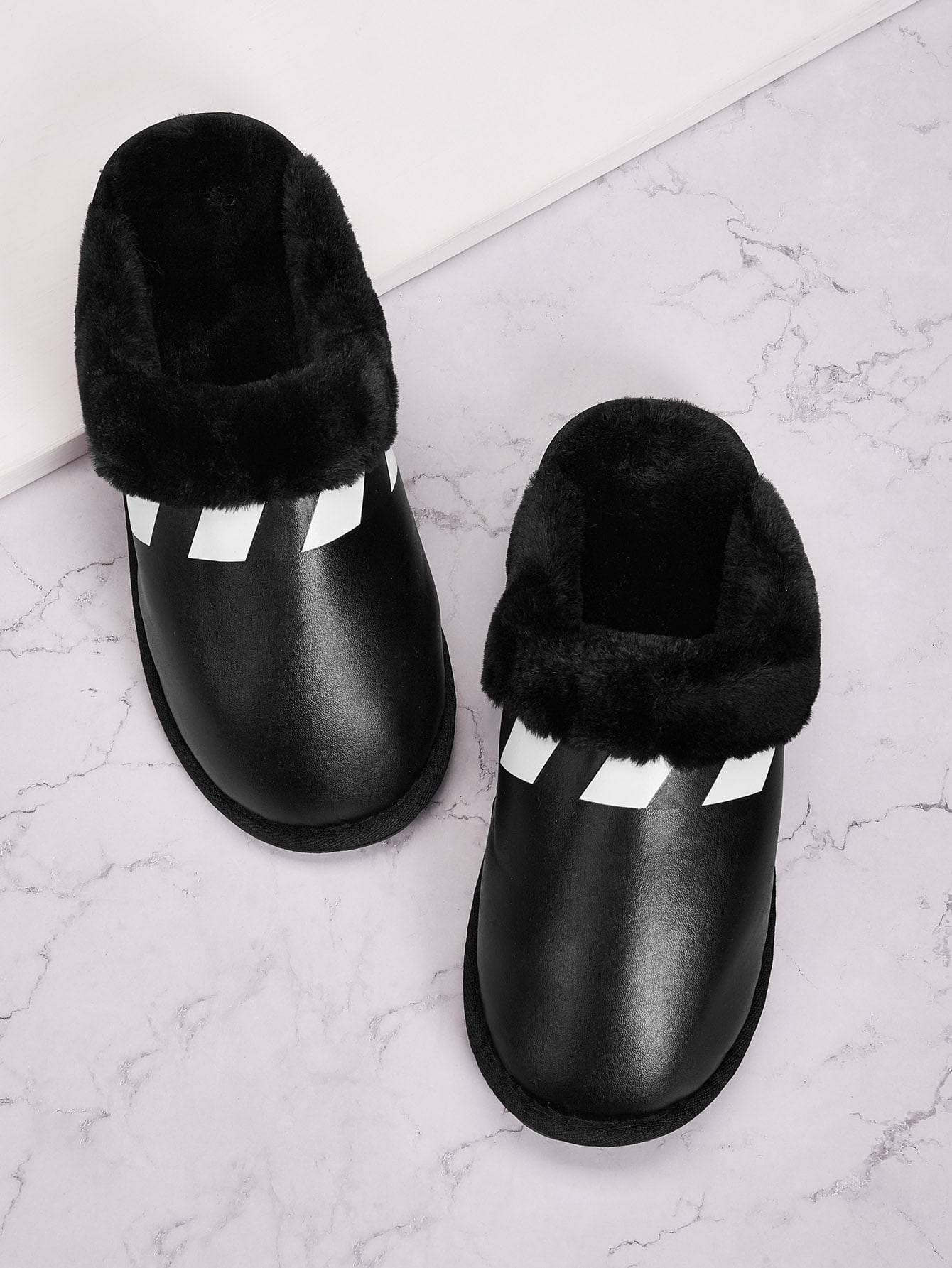 Мужские плюшевые шлепанцы с круглым носком