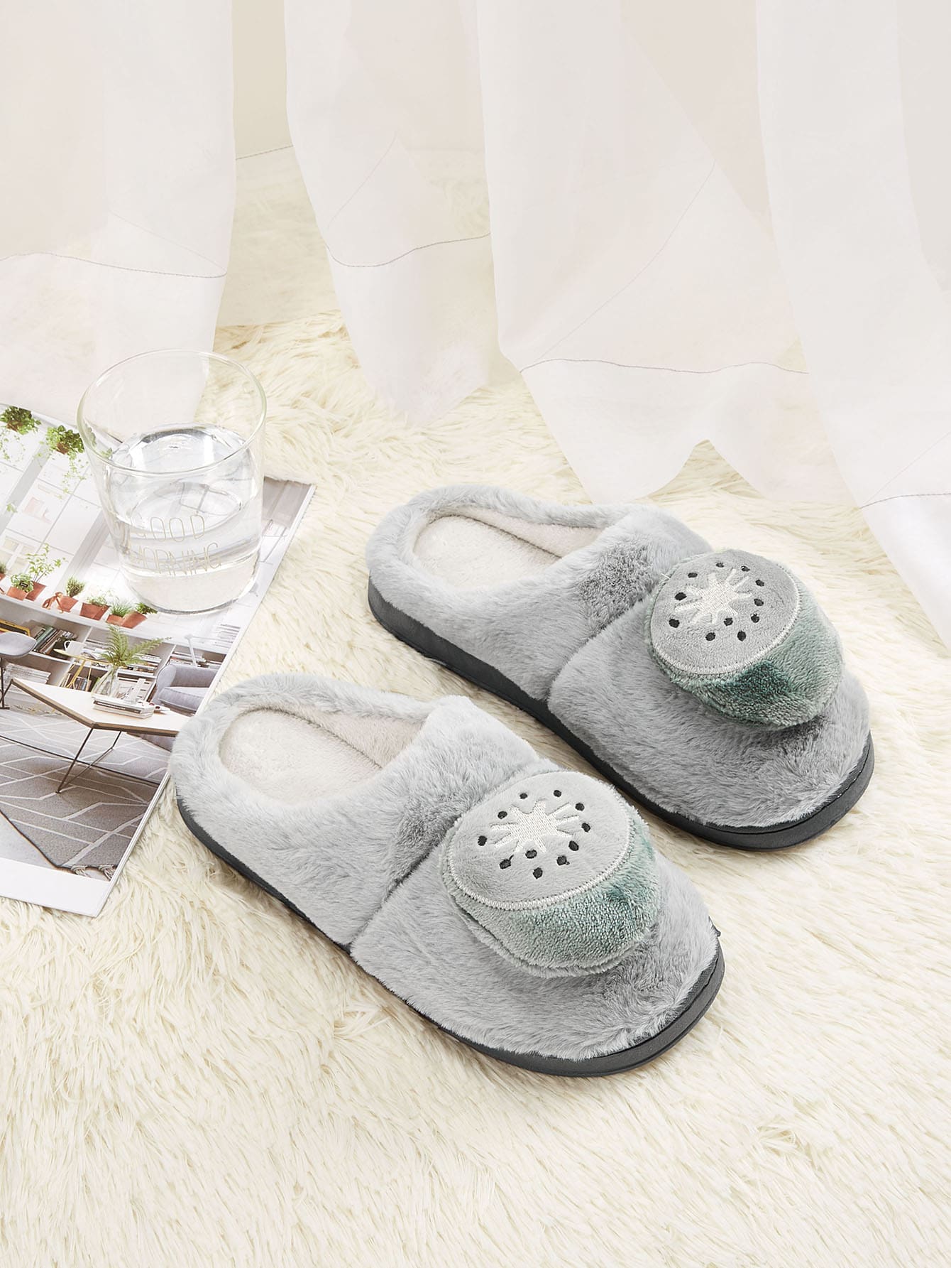 Мужские плюшевые шлепанцы с деокором