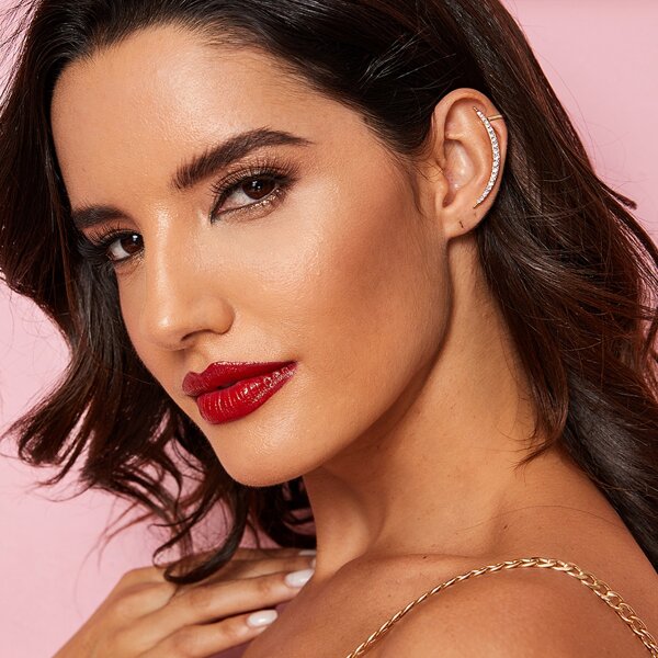 Rhinestone Engraved Moon Stud Earrings 1pair 
Rhinestone Engraved Moon Stud Earrings 1pair