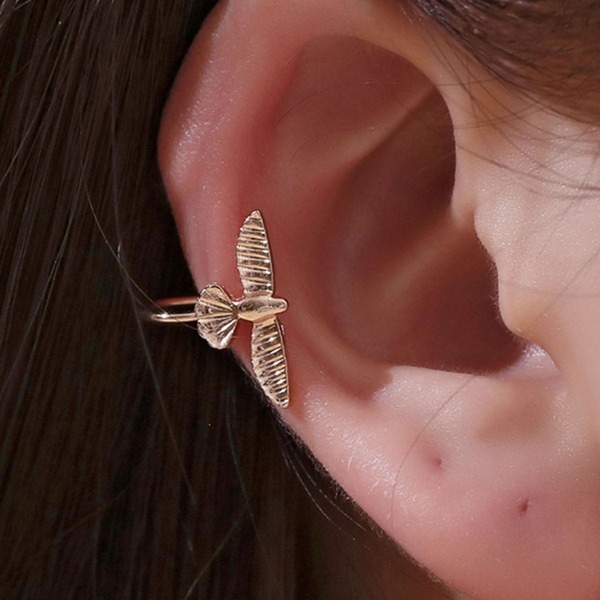 1pc Bird Design Ear Cuff, Gold 
1pc Bird Design Ear Cuff, Gold