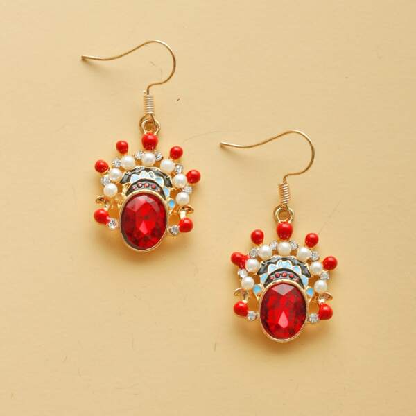 Peking Opera Design Drop Earrings, Gold