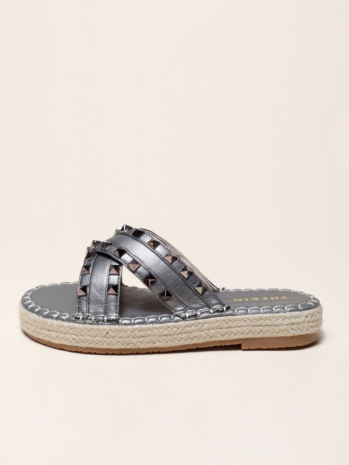 Rivet Decor Criss Cross Espadrille Sandals