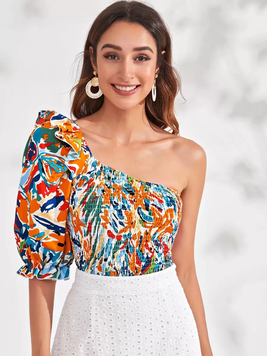 Chiquease Top con un hombro fruncido de Tie Dye