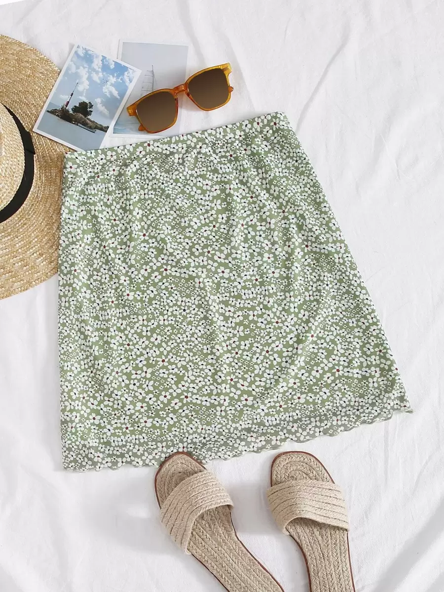 Soleia Lettuce Trim Ditsy Floral Mesh Skirt
