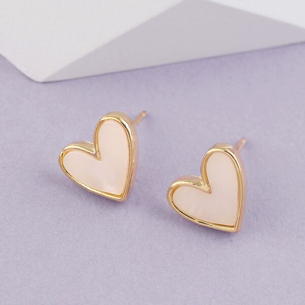 1pair Mother Of Pearl Detail Heart Stud Earrings, Beige
1pair Mother Of Pearl Detail Heart Stud Earrings, Beige