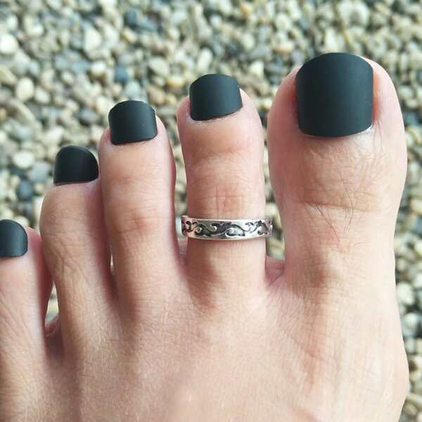 Textured Cuff Toe Ring, Silver