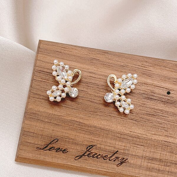 Faux Pearl Butterfly Stud Earrings, White