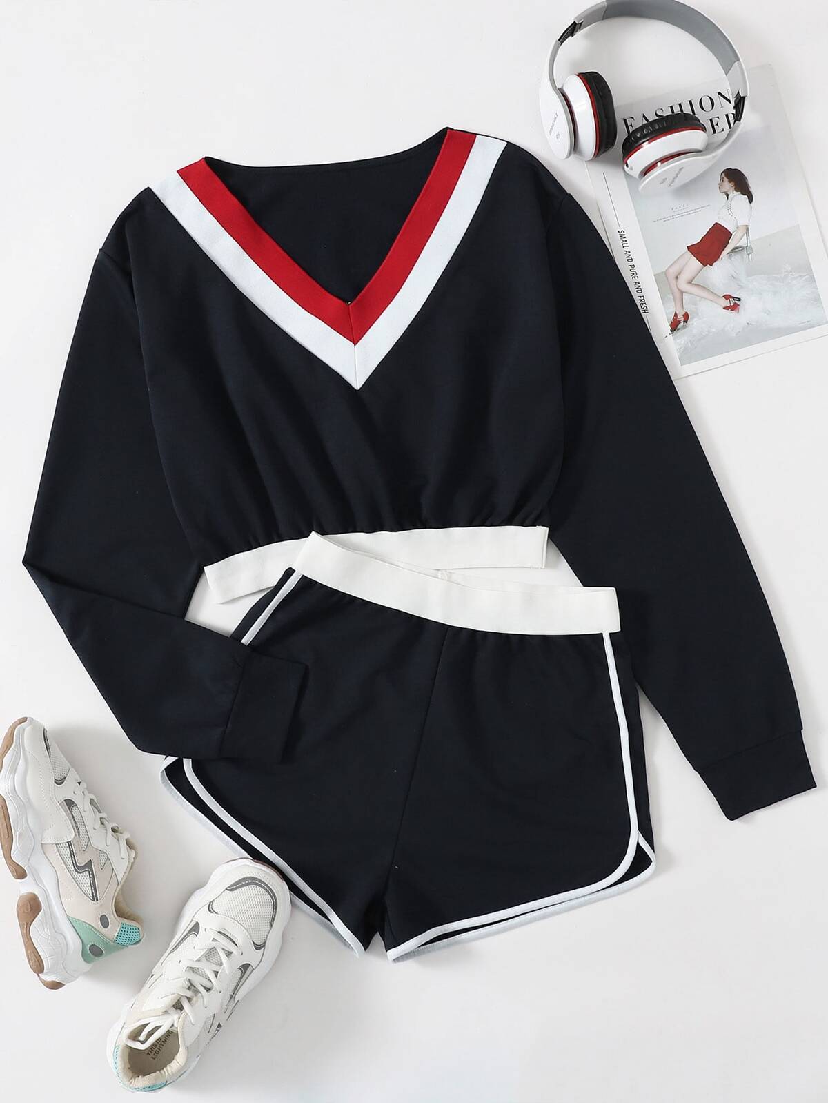 Contrast Binding Crop Top & Shorts