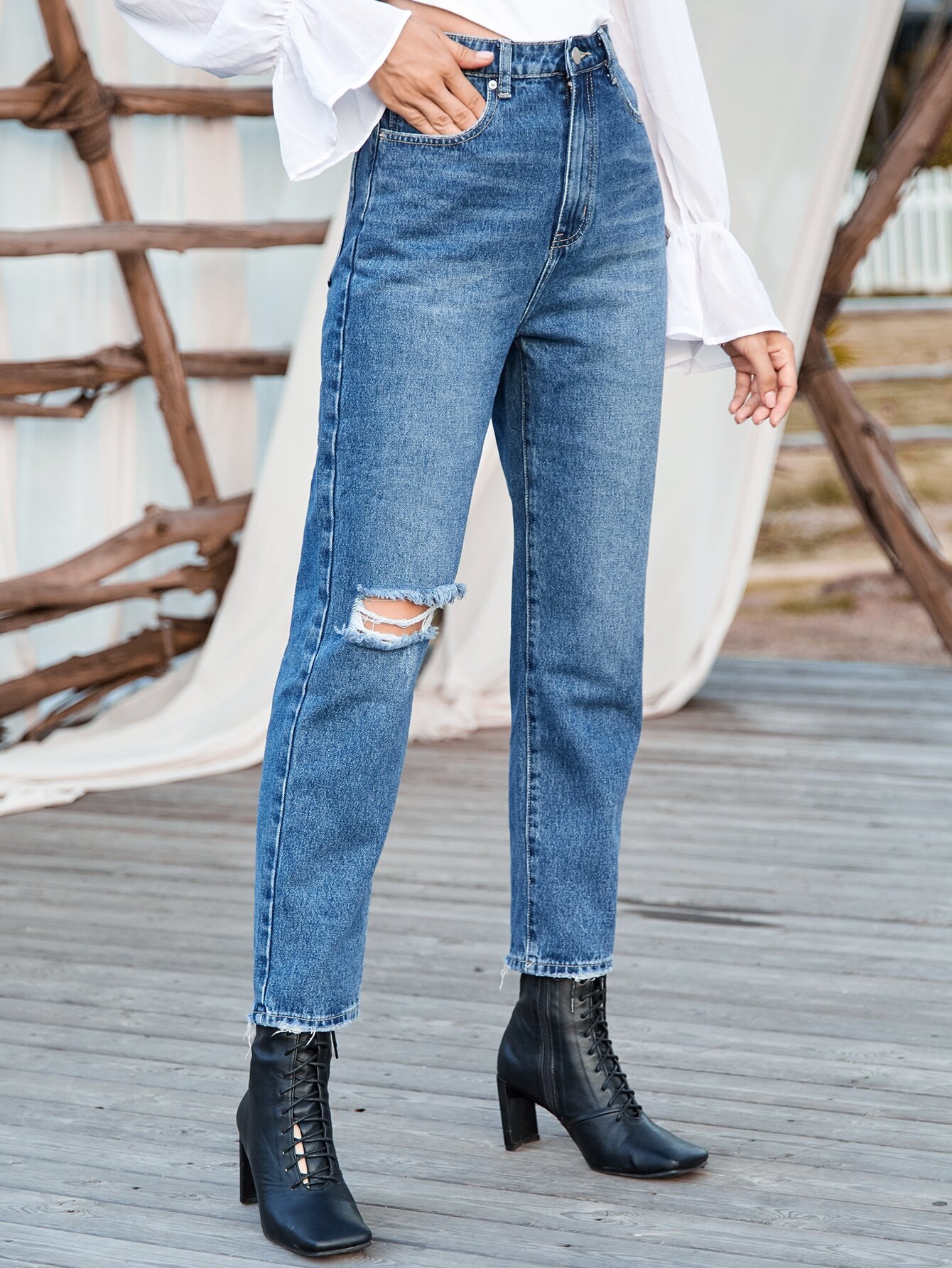 Slant Pocket Ripped Jeans