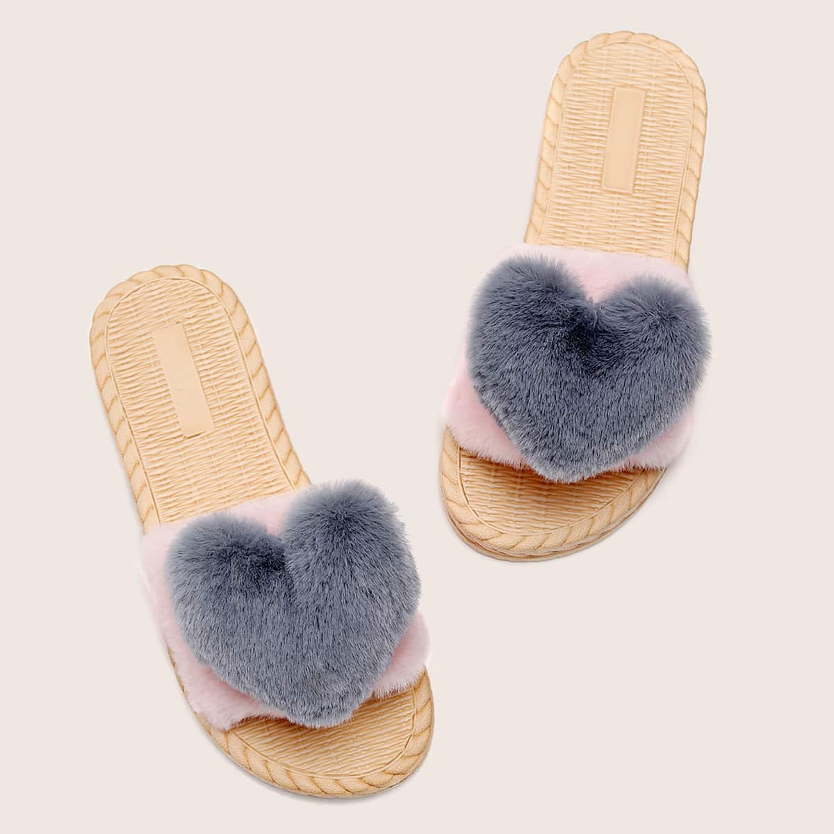 Сердечко Тапочки & Вьетнамки