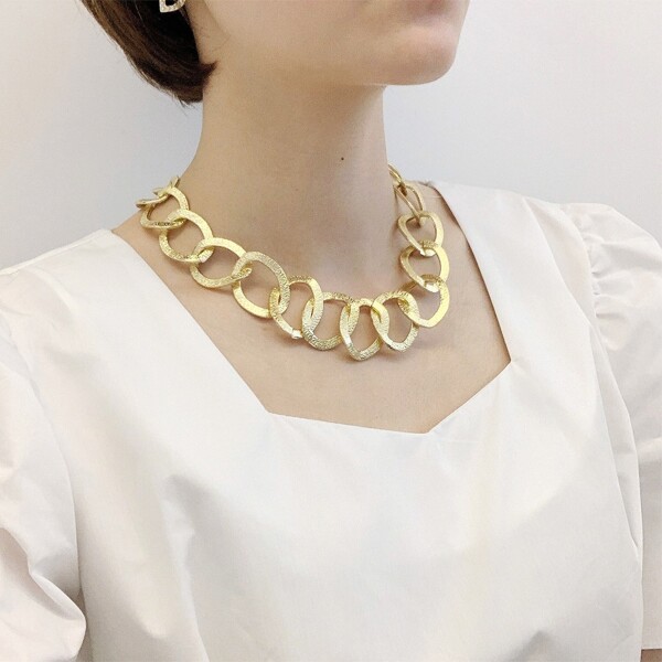 Metal Chain Necklace, Gold