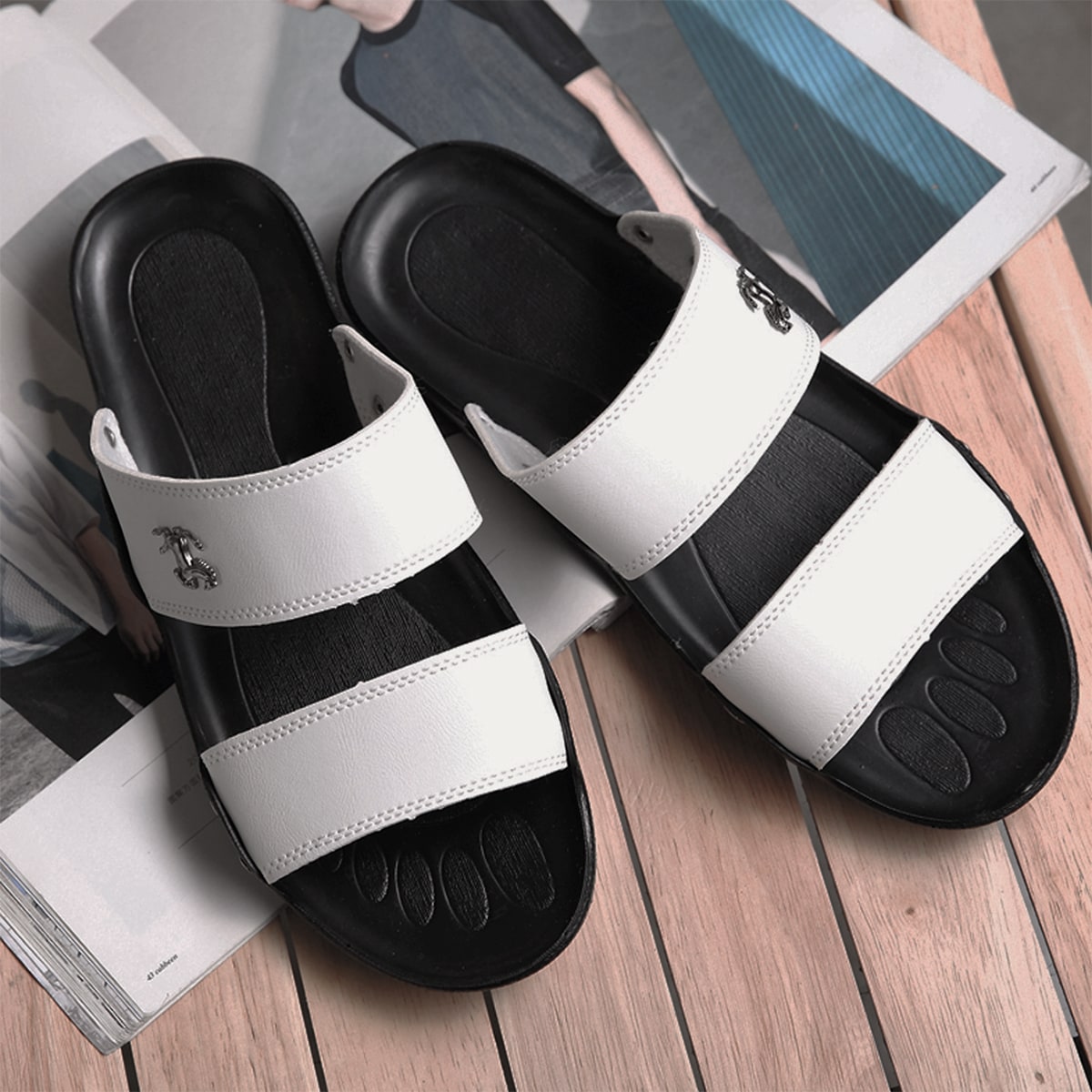 Животный Мужские Вьетнамки и тапочки