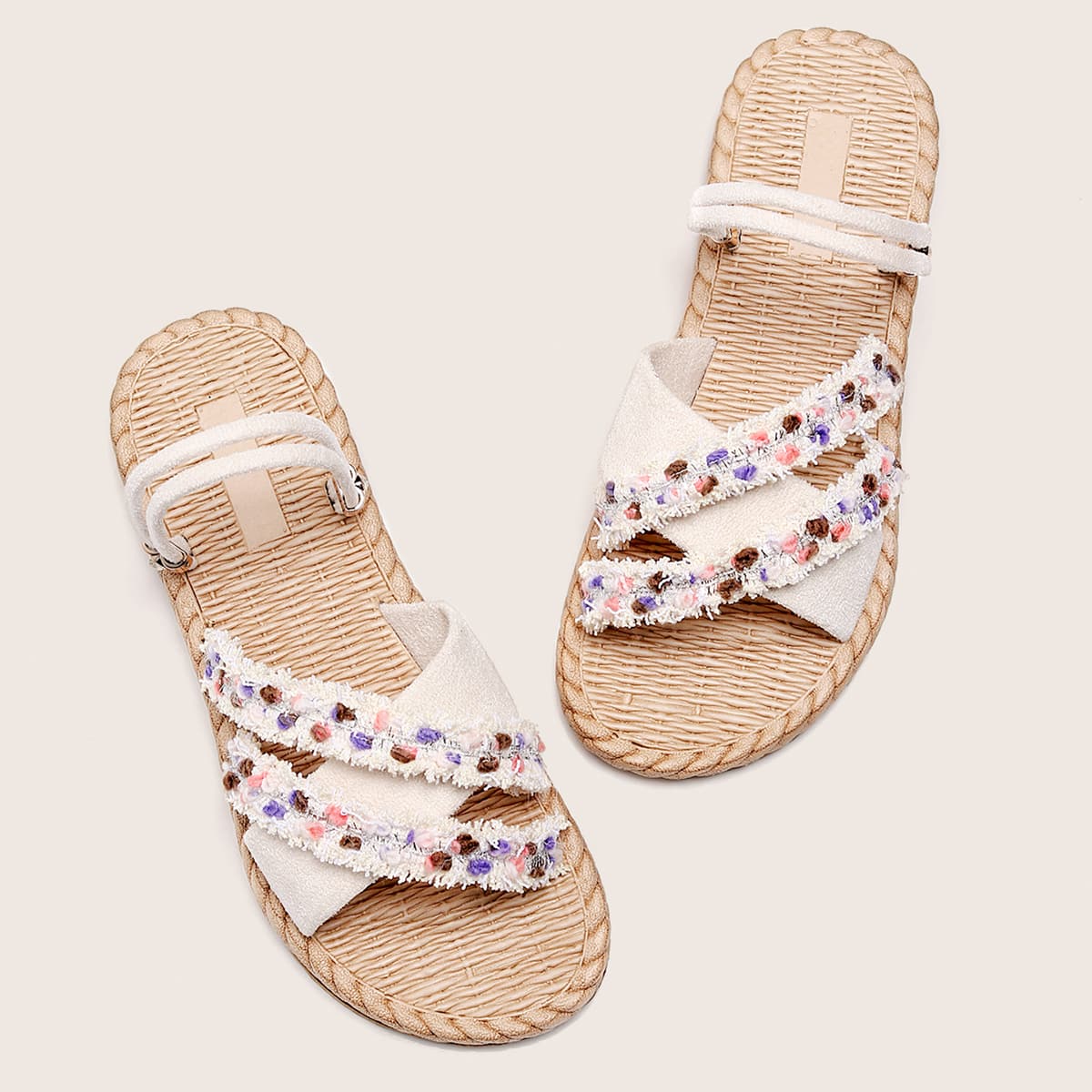 Контрастный цвет Тапочки & Вьетнамки