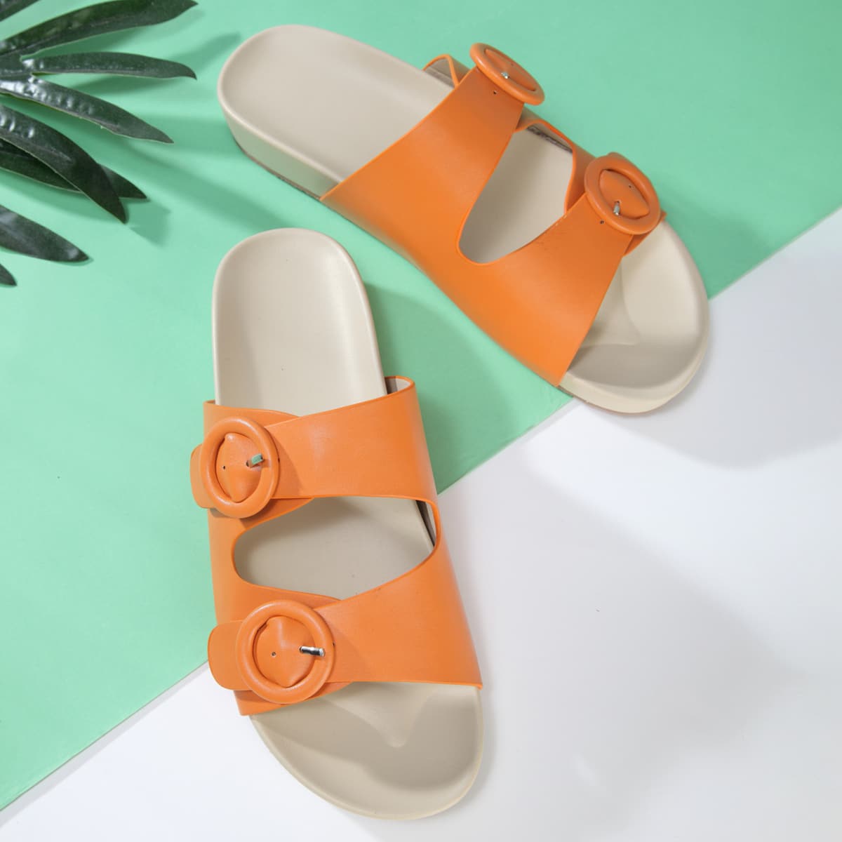 Одноцветный Тапочки & Вьетнамки