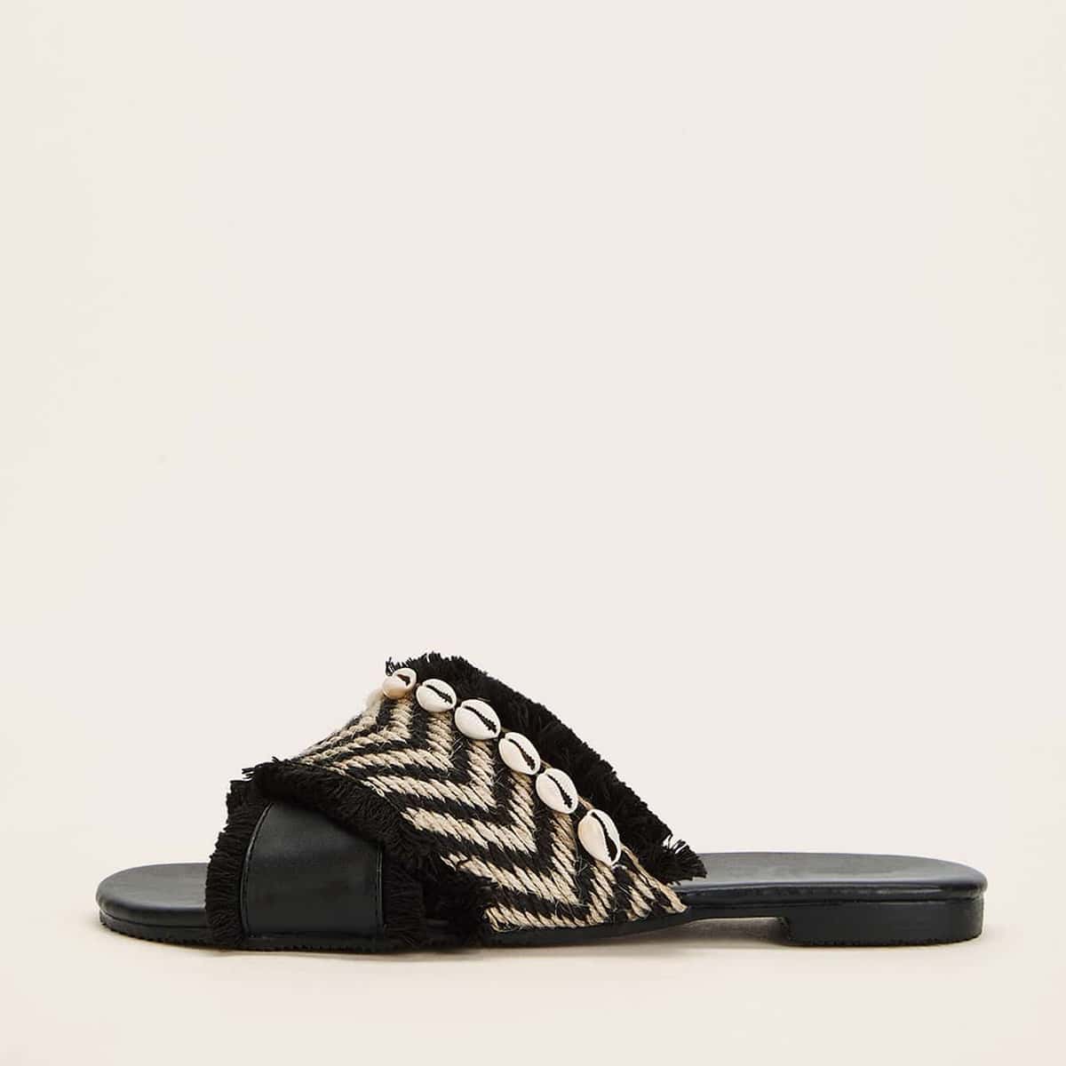с бахромой Шеврон Тапочки & Вьетнамки