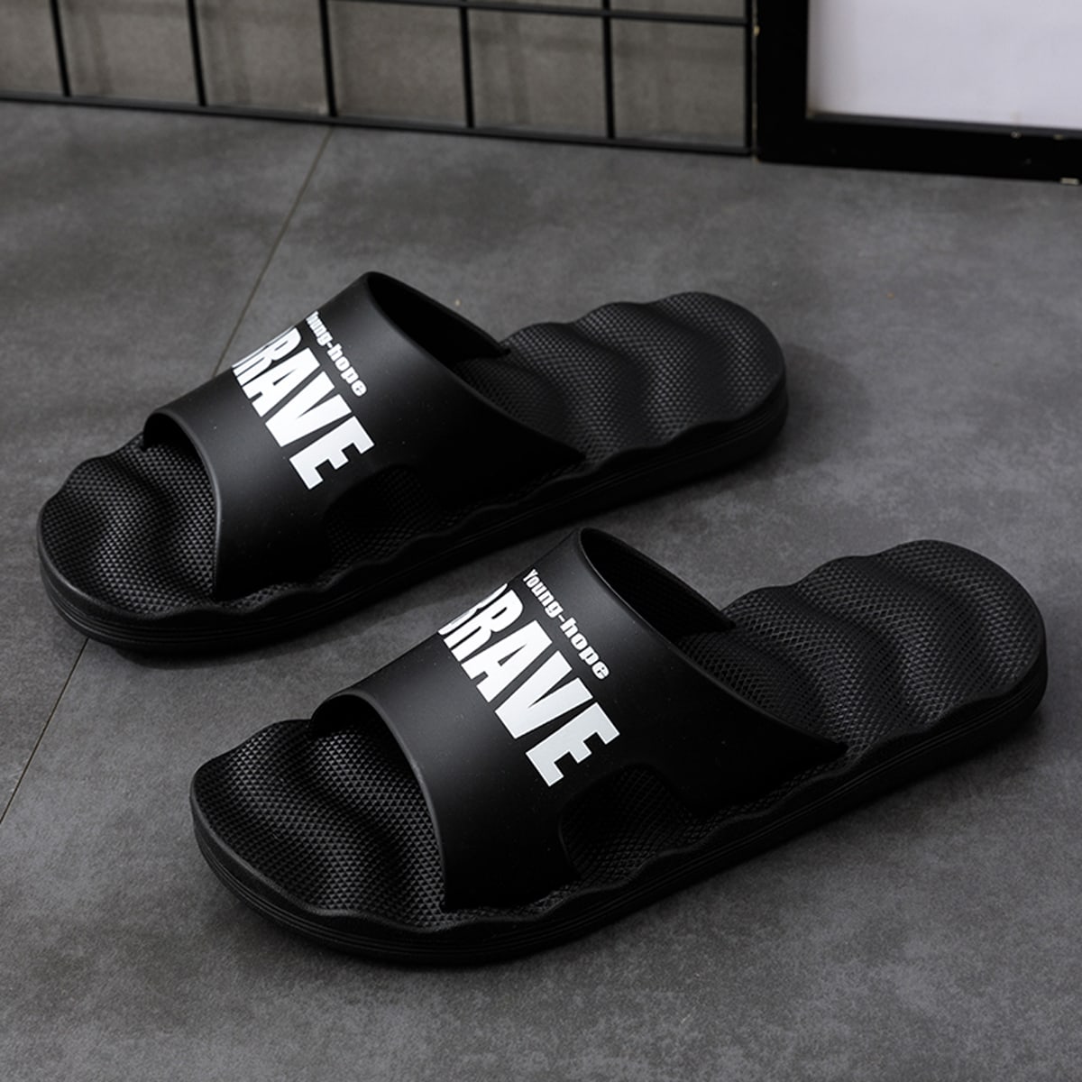 буква Мужские Вьетнамки и тапочки