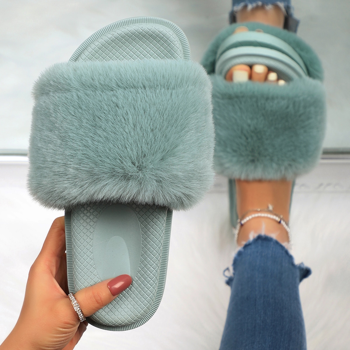 Тапочки & Вьетнамки